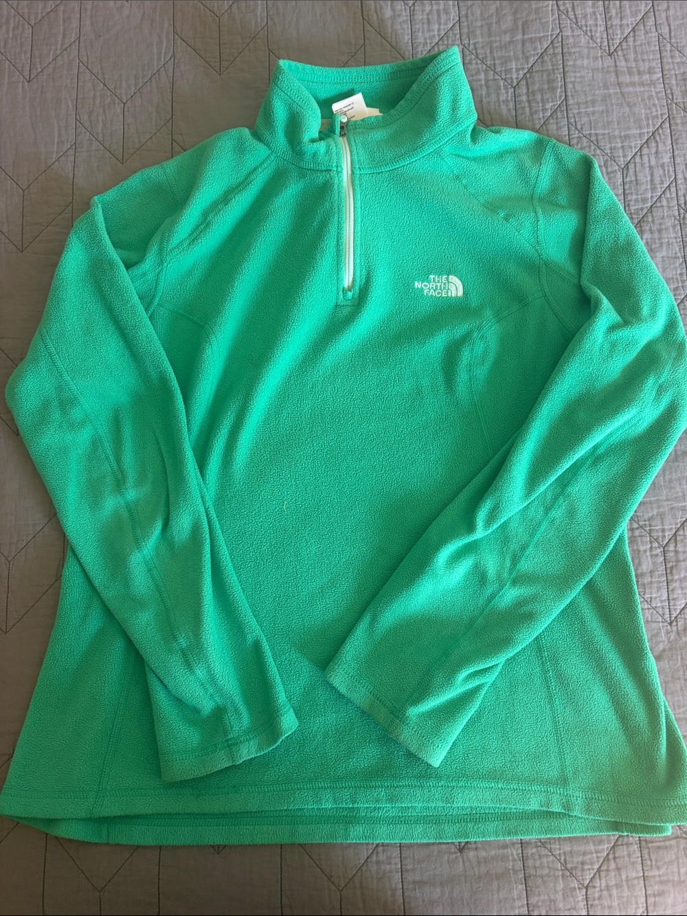 The North Face Woman’s 1/4 Zip-Up Fleece Pullover